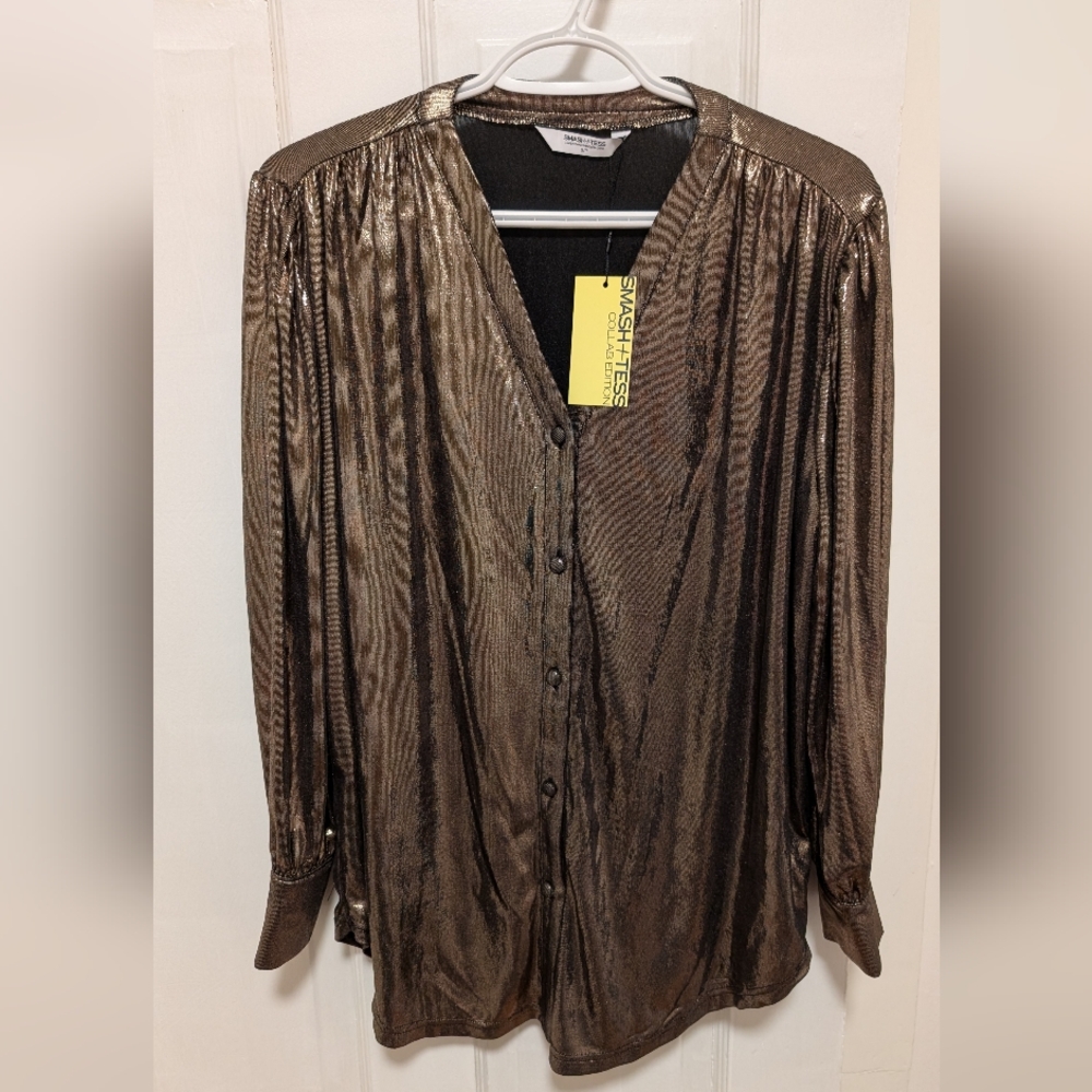 NWT: Smash + Tess Superstar Button up Shirt